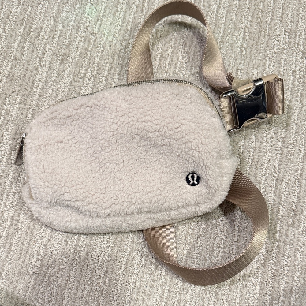 lululemon athletica Cream Sherpa Belt Bag
